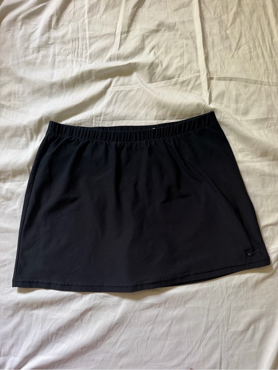 Nike Dresses & Skirts - Nike Dri-Fit Womens Athletic Skirt Black Swoosh Size Large Tennis Golf Preppy